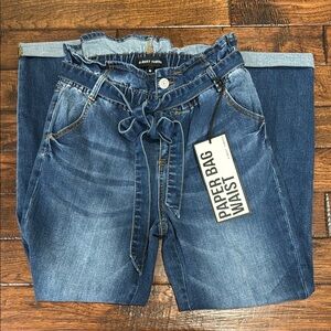 NWT Almost Famous Denim Paper Bag Waist Jeans size Medium